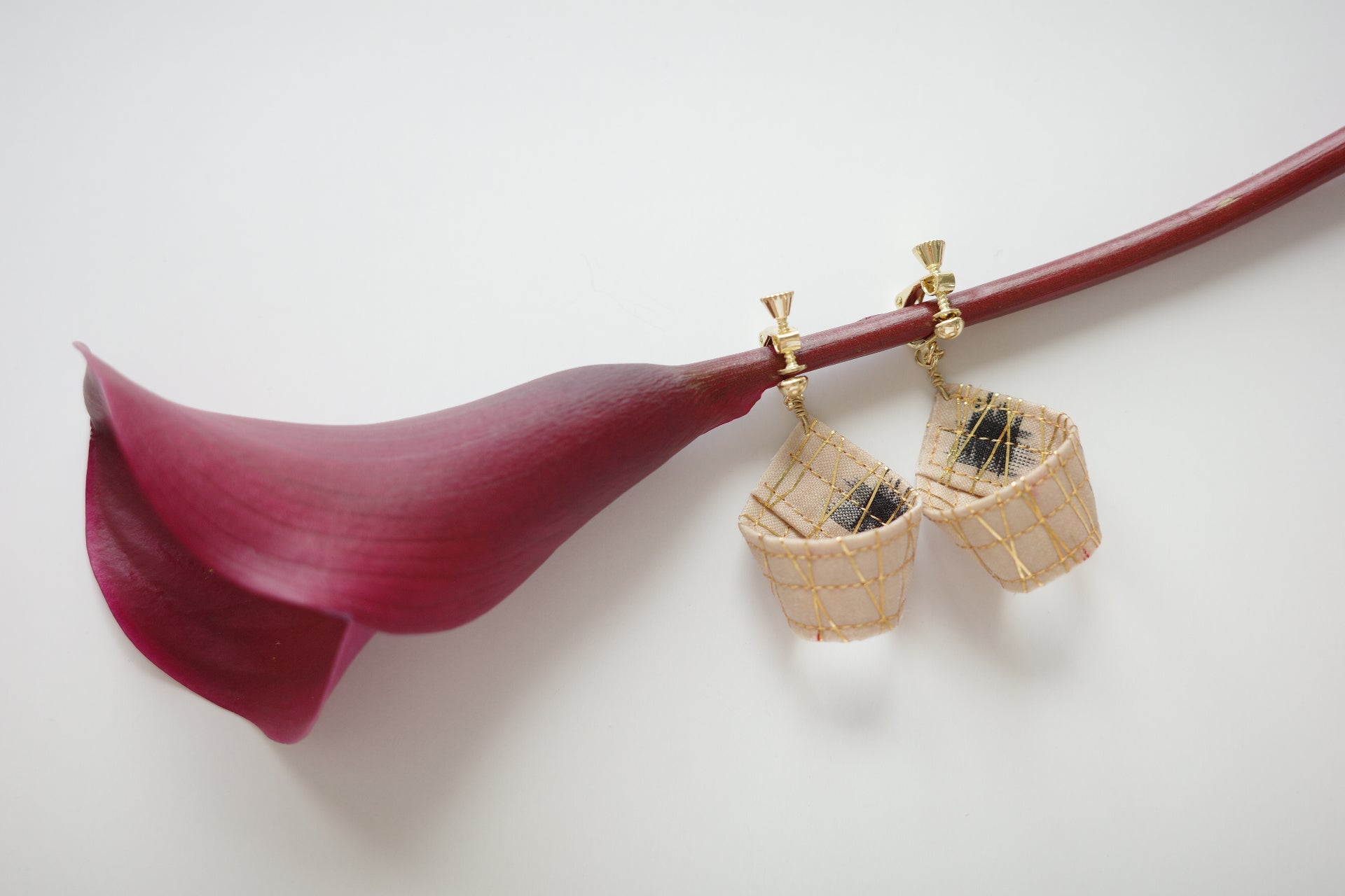 金糸 × 銘仙アクセサリー