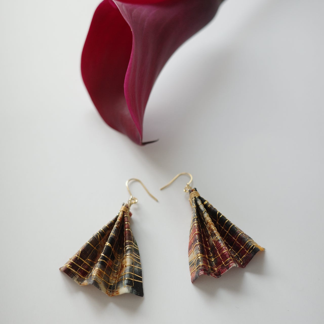 金糸ピアス 扇 -minori-