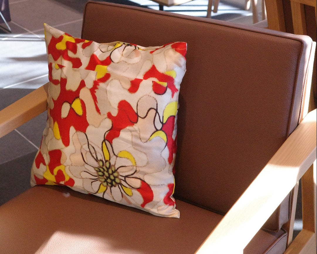 【オーダー受付中】Kimono Pattern Silk cushion cover