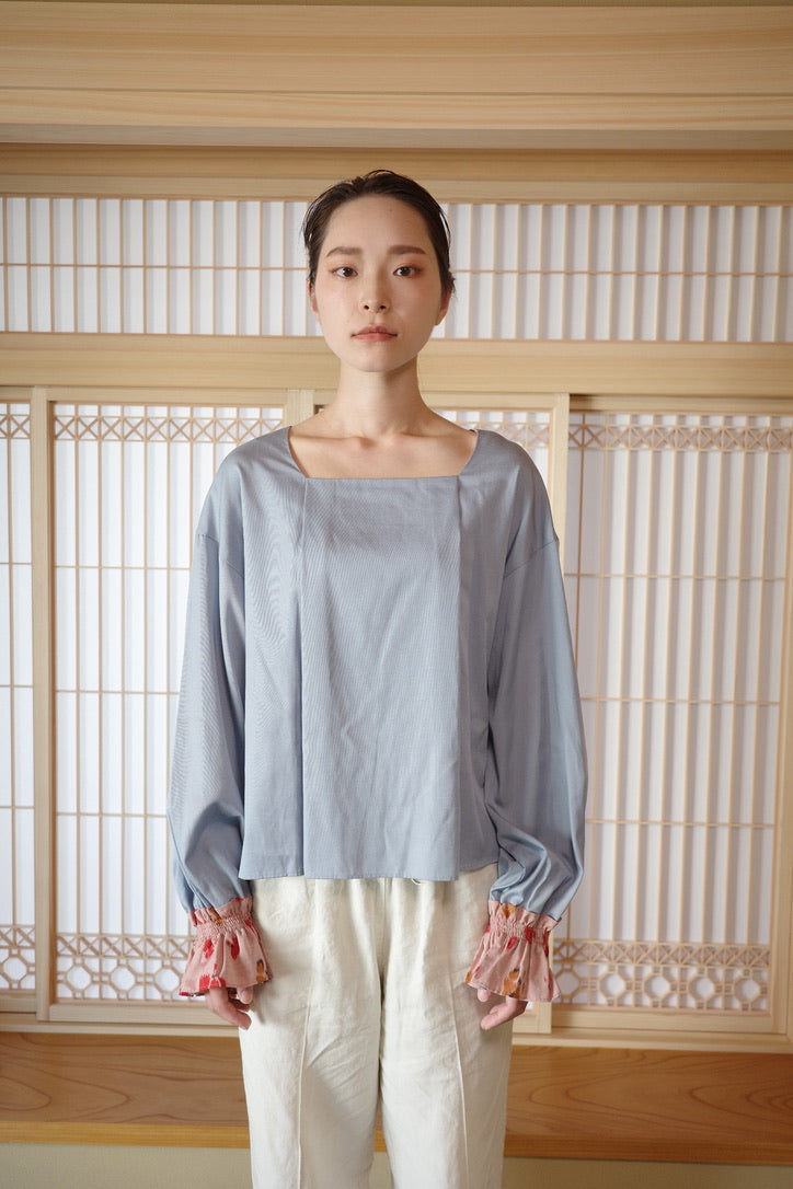Anemone Meisen Square Neck Blouse -blue-