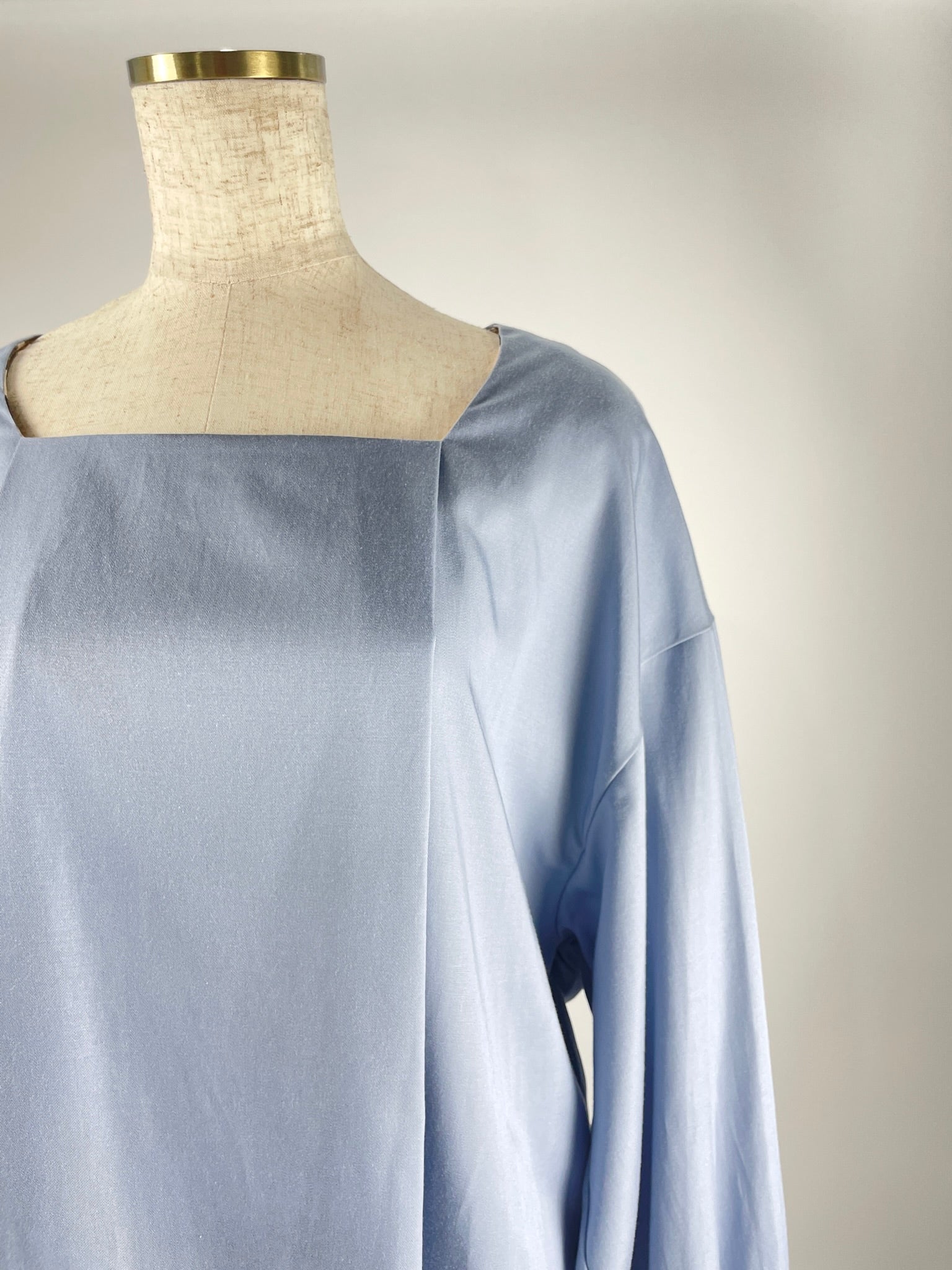 Nadeshiko Meisen Square Neck Blouse -blue-