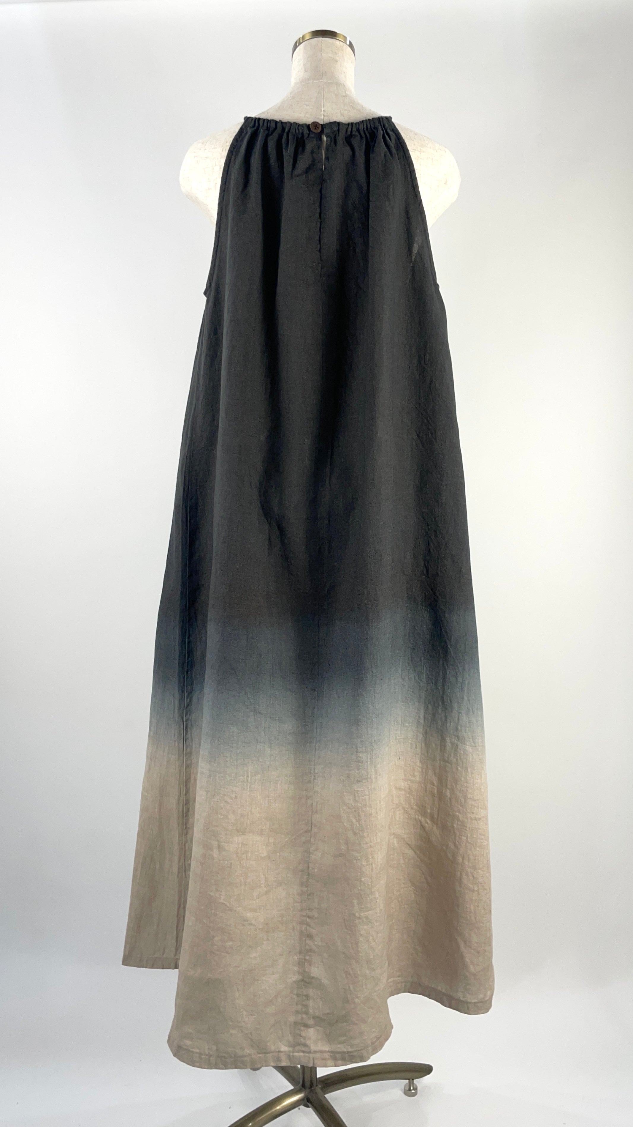 Gradient dress of the morning glow
