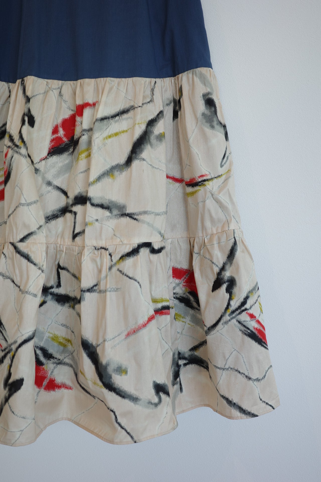 Petals -Meisen Teayard Skirt navy-