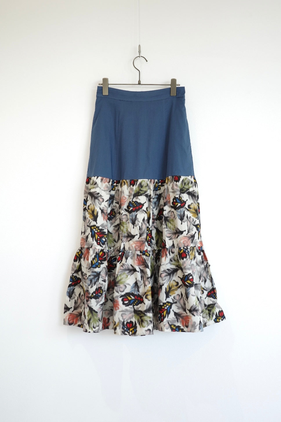 Petals -Meisen Teayard Skirt navy-
