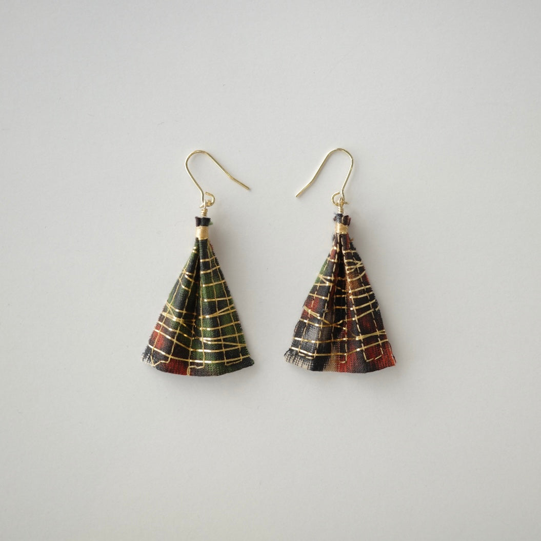 金糸ピアス TREE