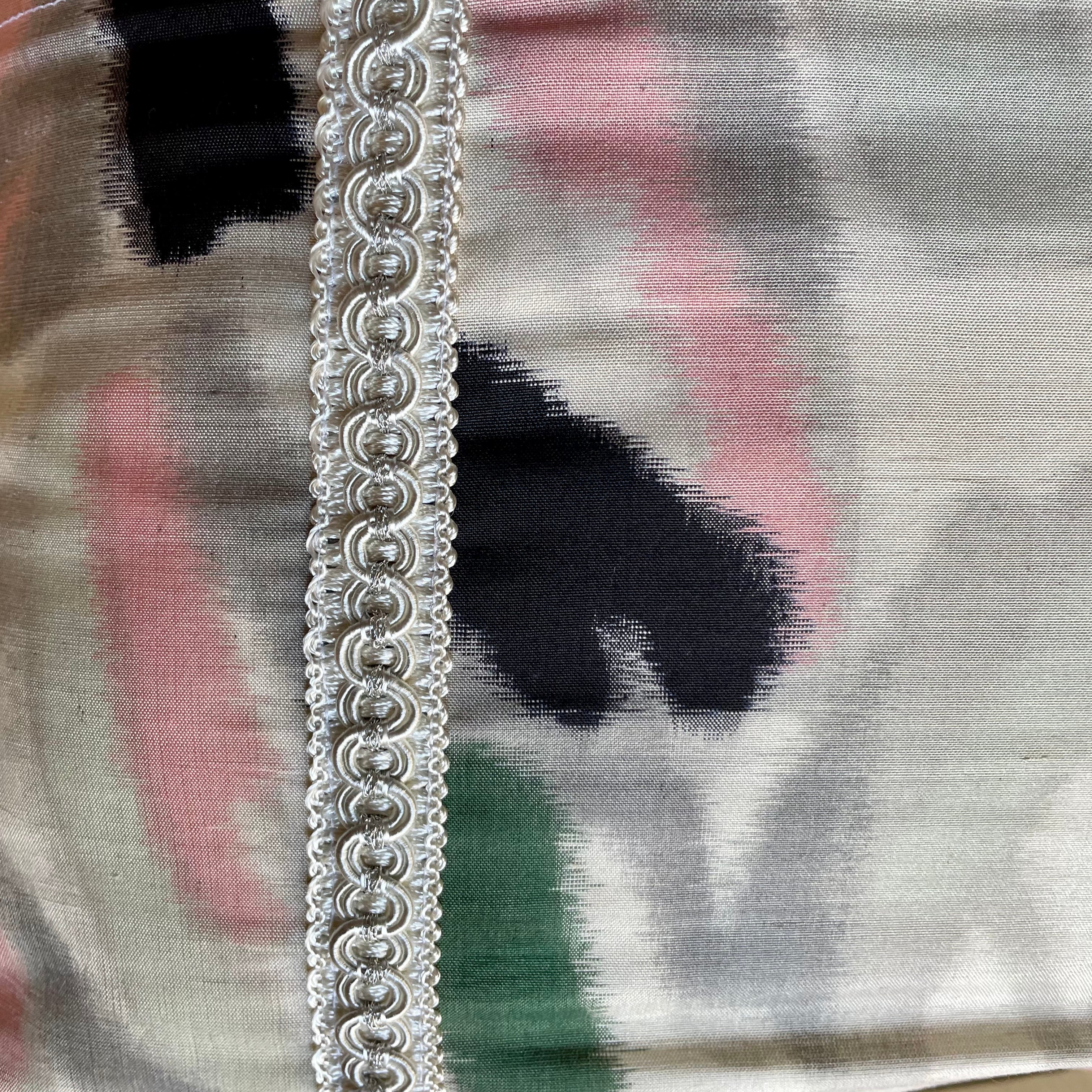 cushion / marble