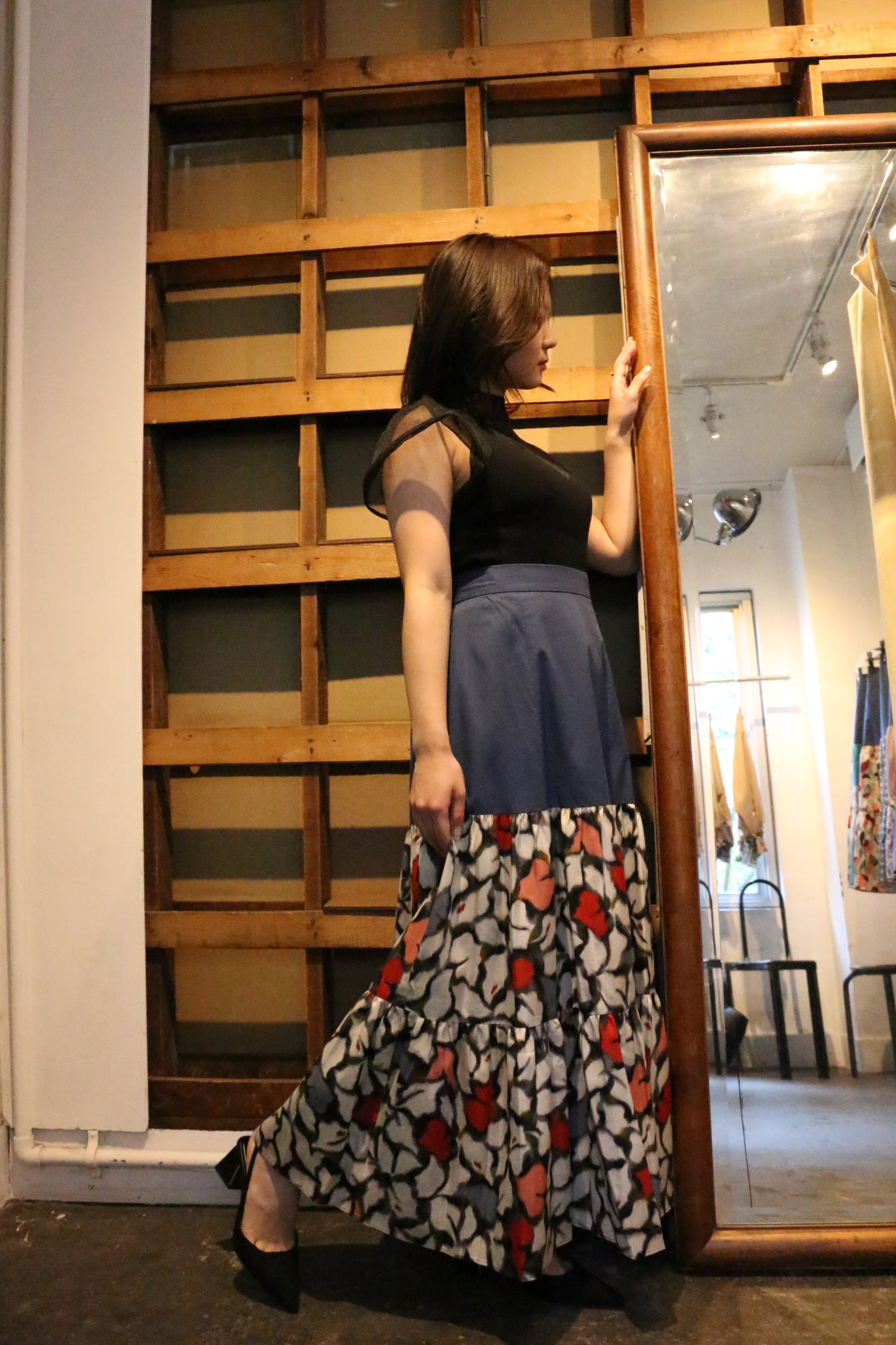 Leaf -Meisen Teayard Skirt navy-