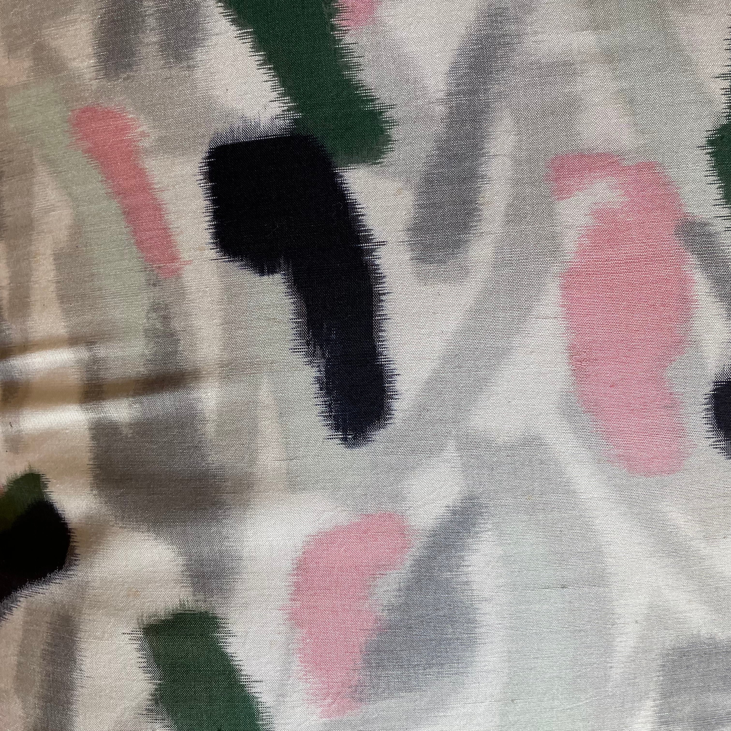 cushion / marble