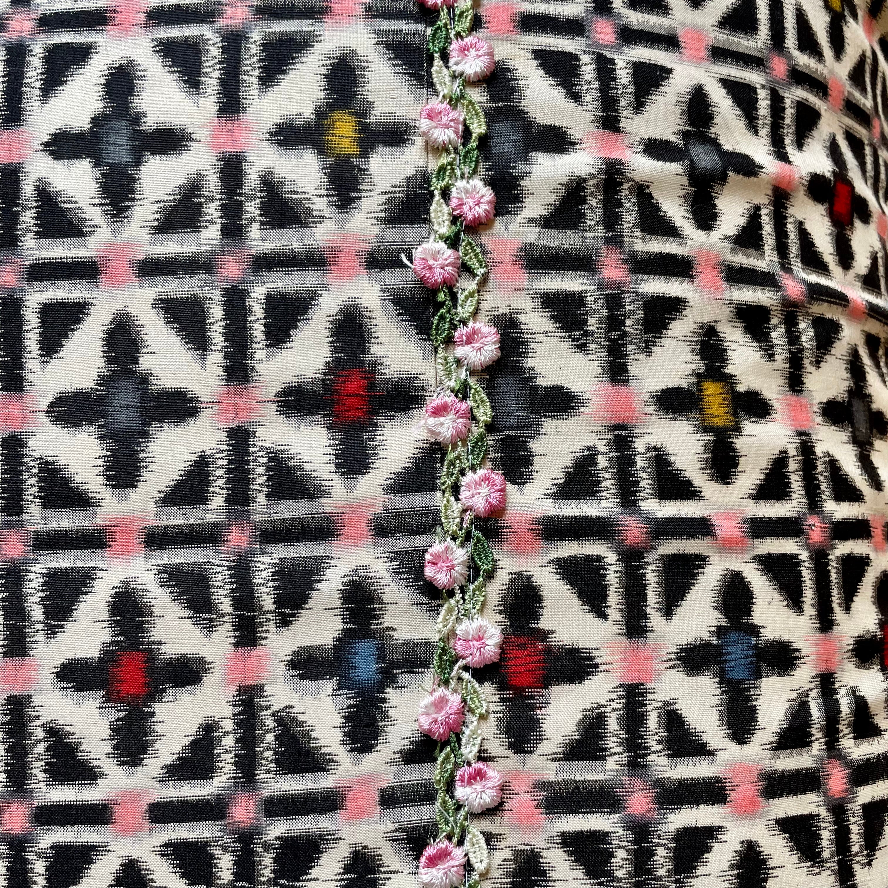 cushion / diamond