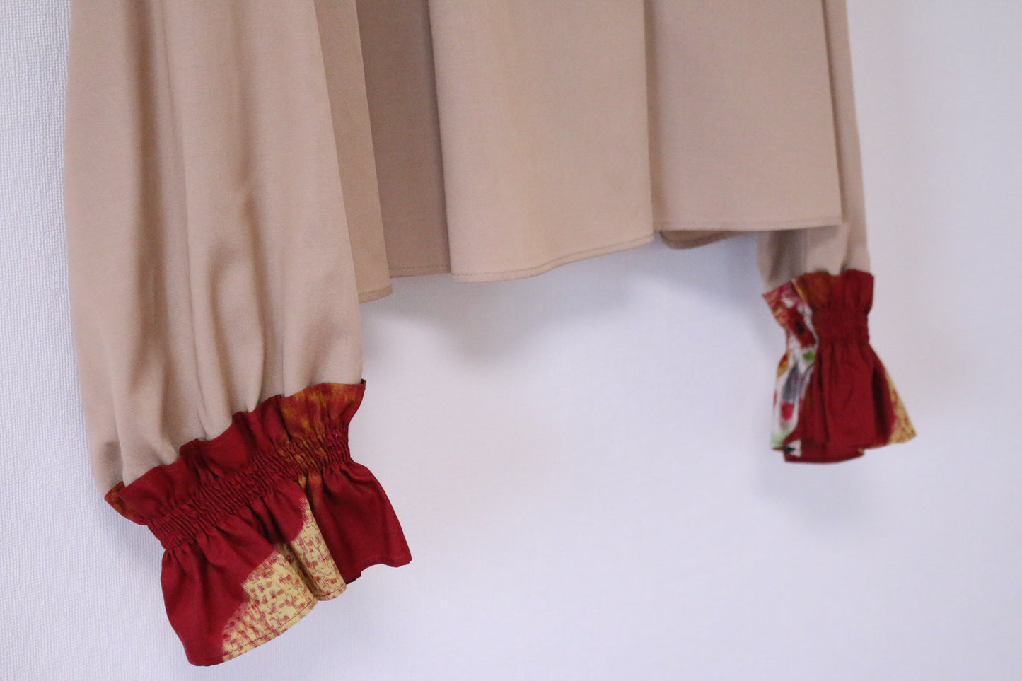 Milky Way Meisen Square Neck Blouse -beige-