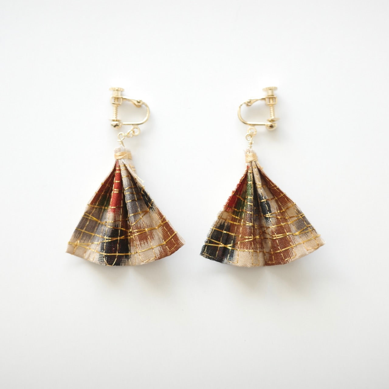 Gold thread earrings fan -tricolore-