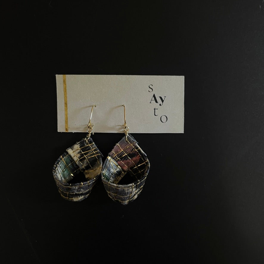 Gold Thread Earrings - Large Drop - Green -