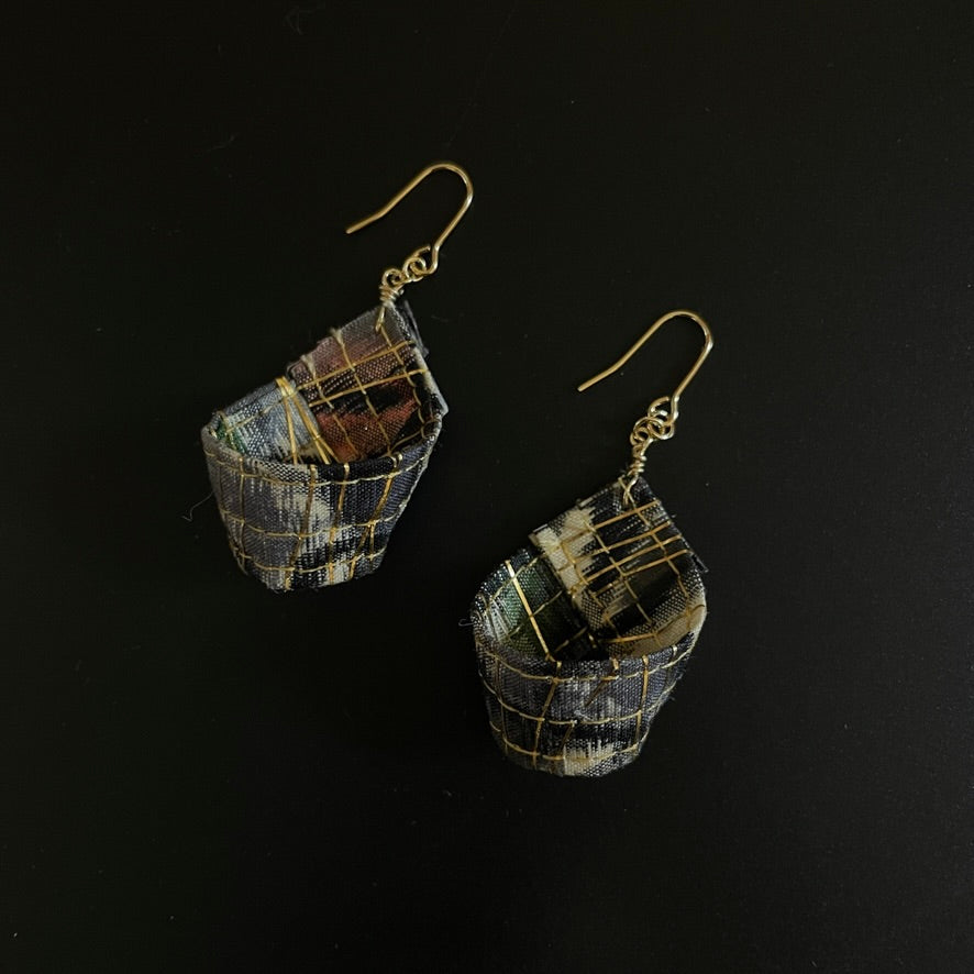 Gold Thread Earrings - Large Drop - Green -