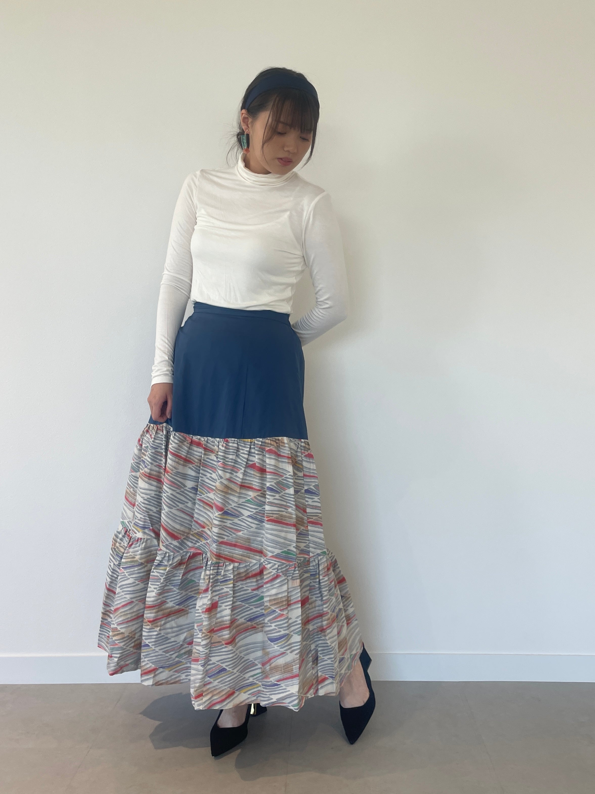 Petals -Meisen Teayard Skirt navy-