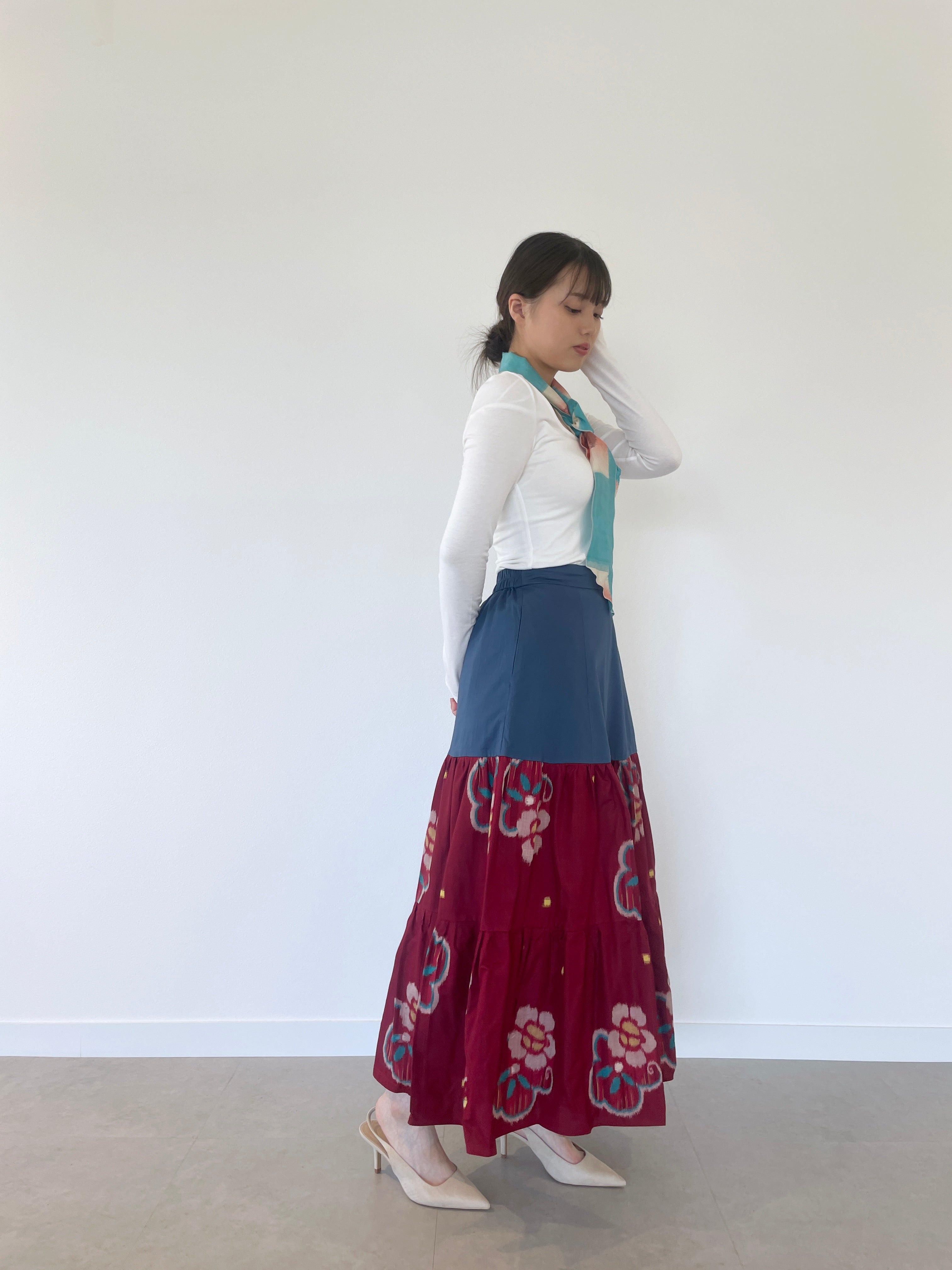 Petals -Meisen Teayard Skirt navy-