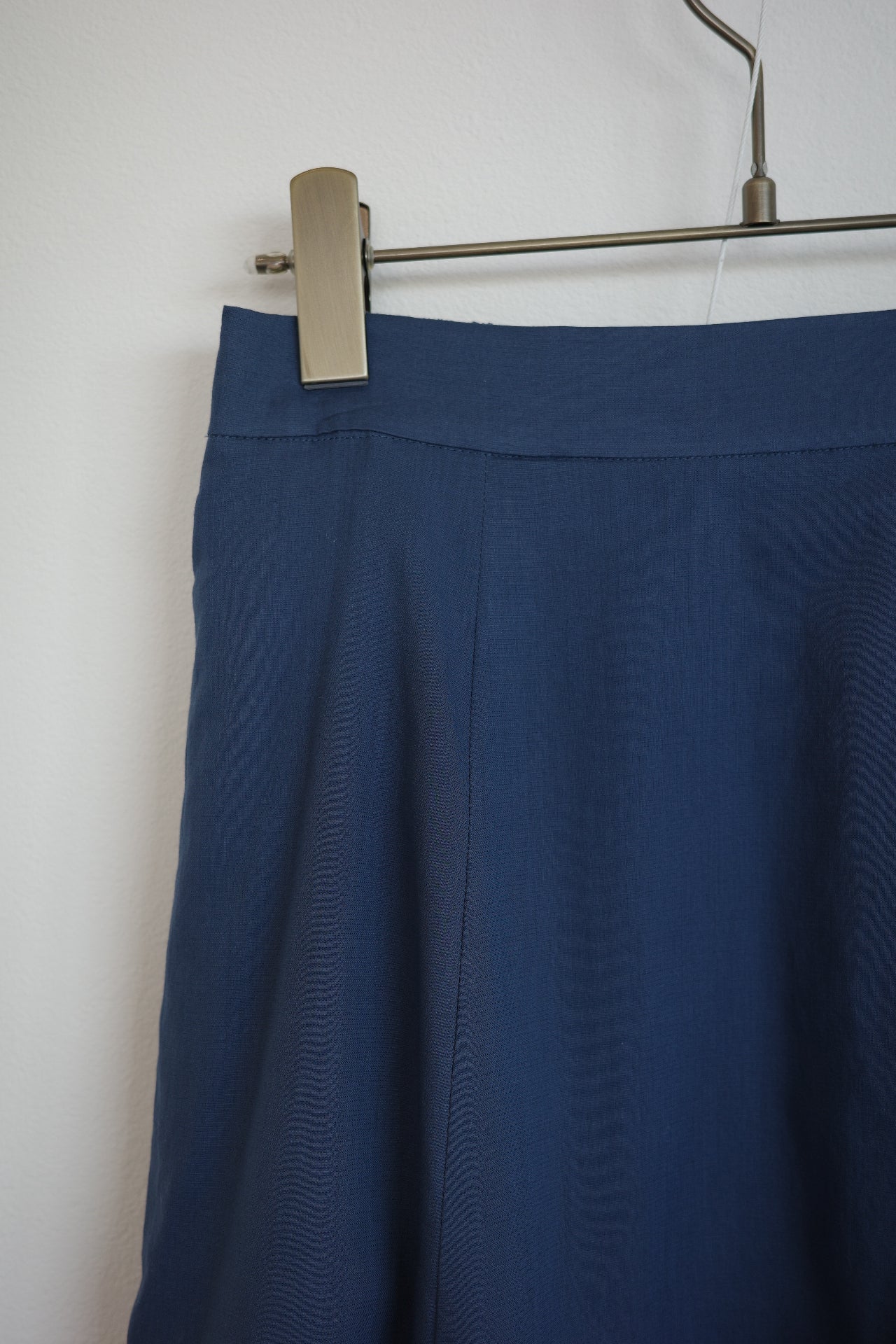 Petals -Meisen Teayard Skirt navy-