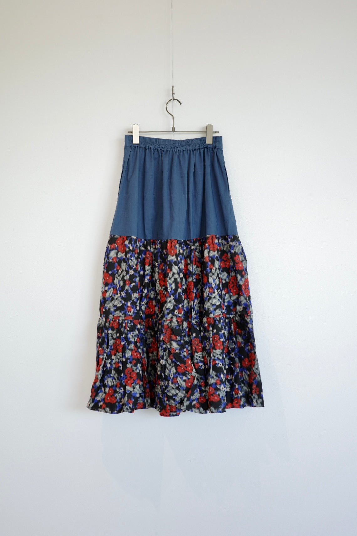 Petals -Meisen Teayard Skirt navy-