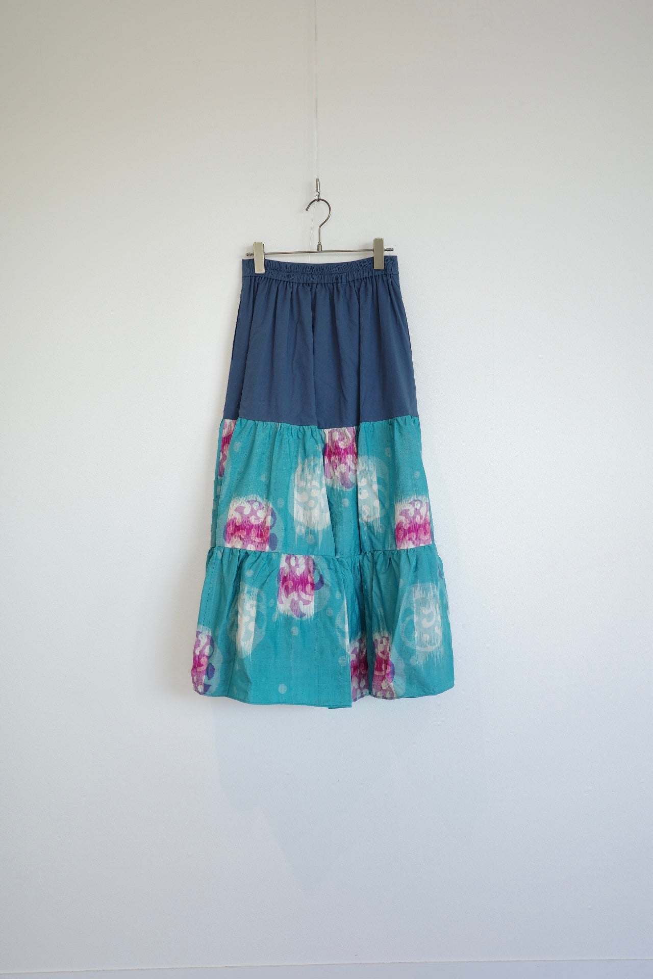 Petals -Meisen Teayard Skirt navy-