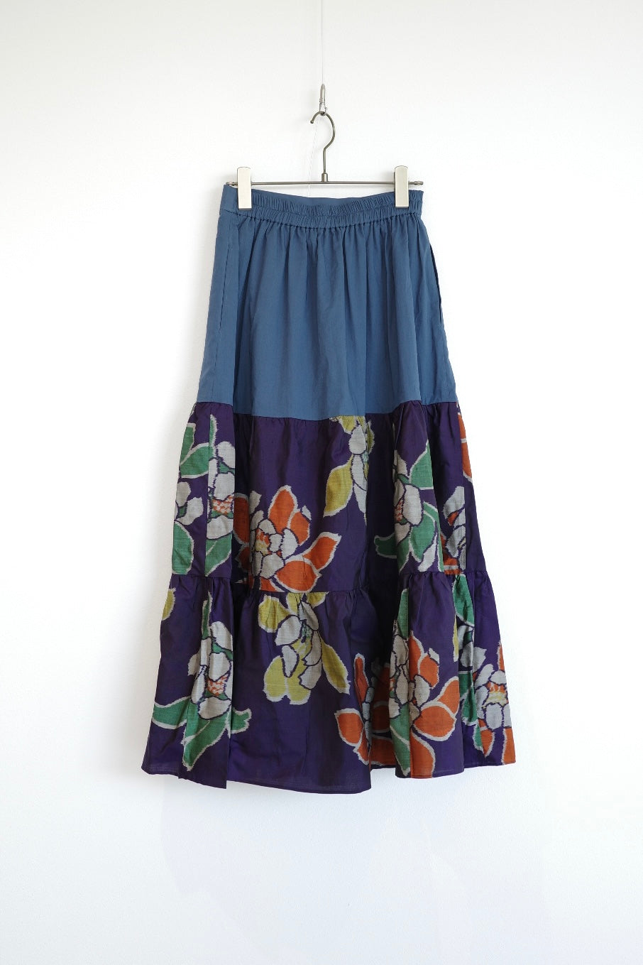 Petals -Meisen Teayard Skirt navy-