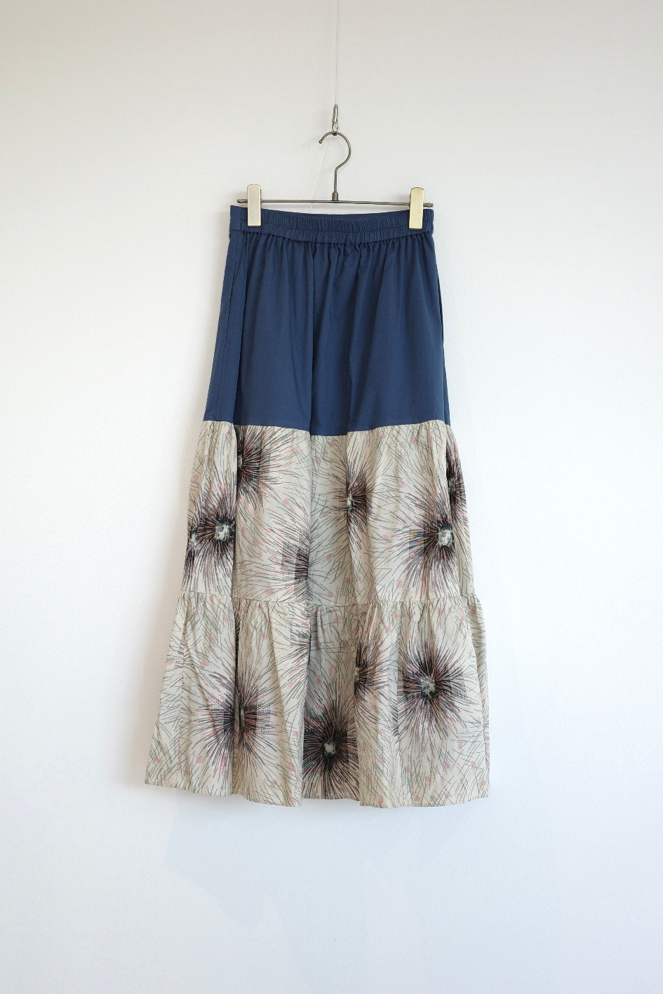 Petals -Meisen Teayard Skirt navy-