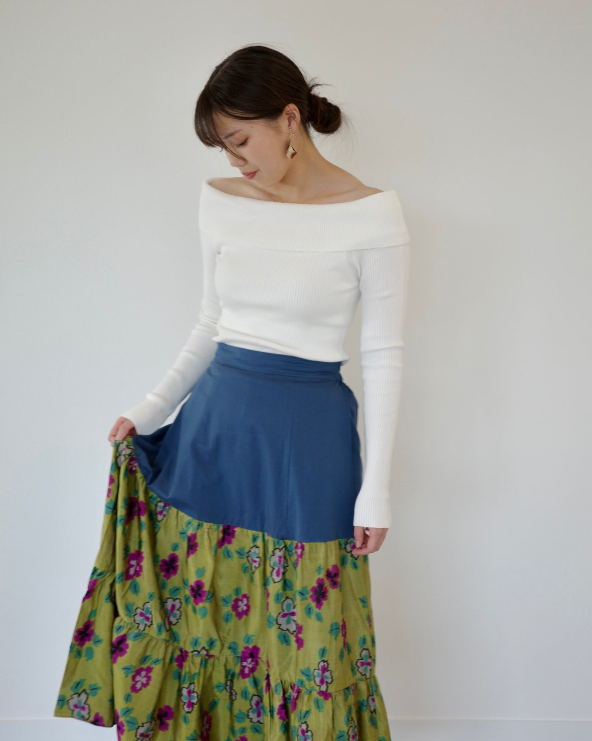 Petals -Meisen Teayard Skirt navy-